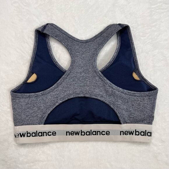 New Balance Sports Bra Blue Size Medium - Picture 9 of 9